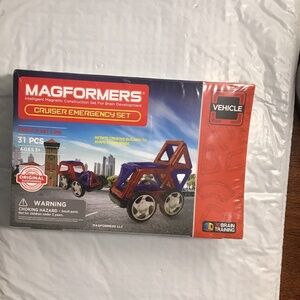 Magformers Cruiser Emergency Vehicle set